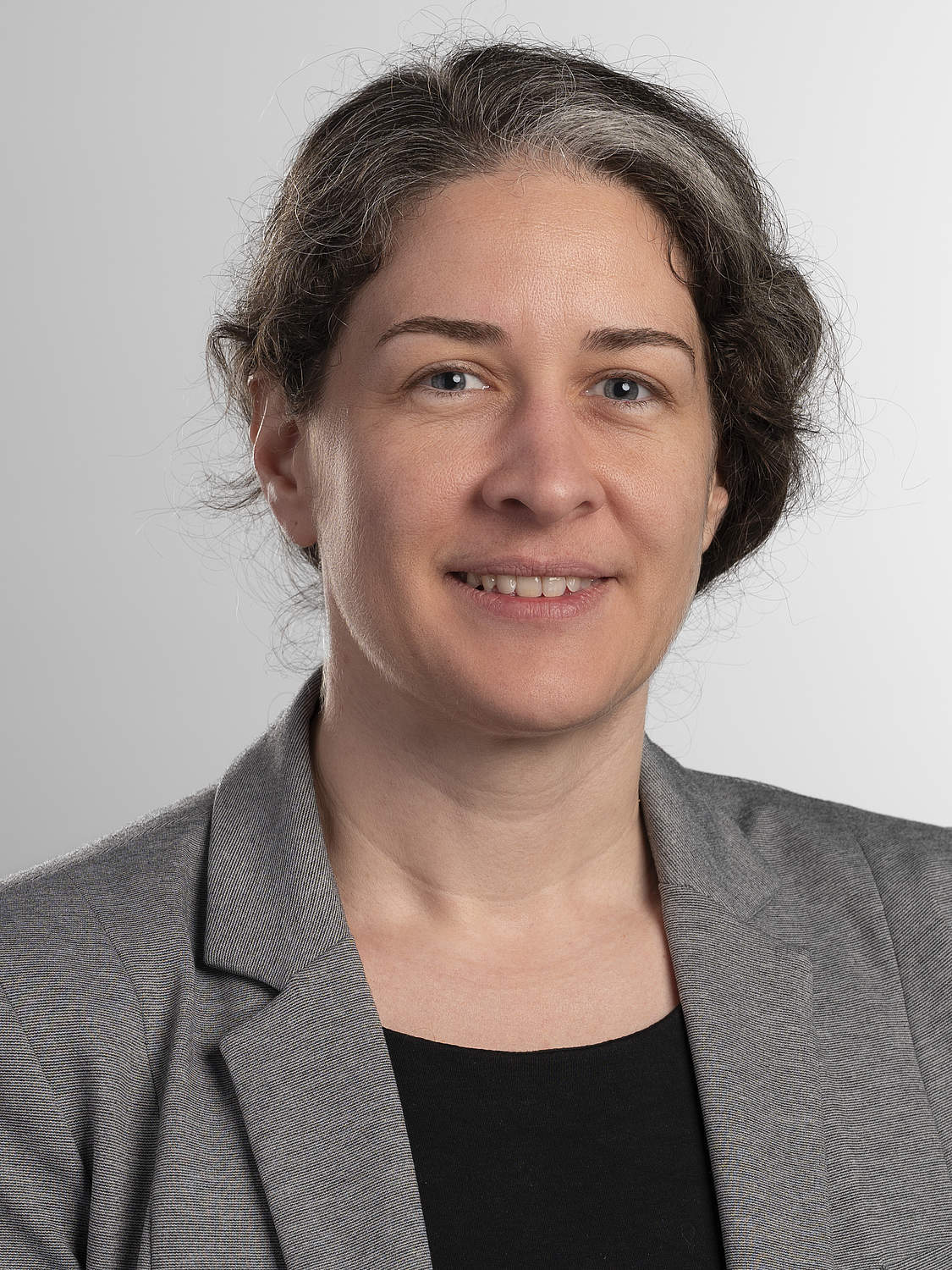  Viktoria Bastic Schmid